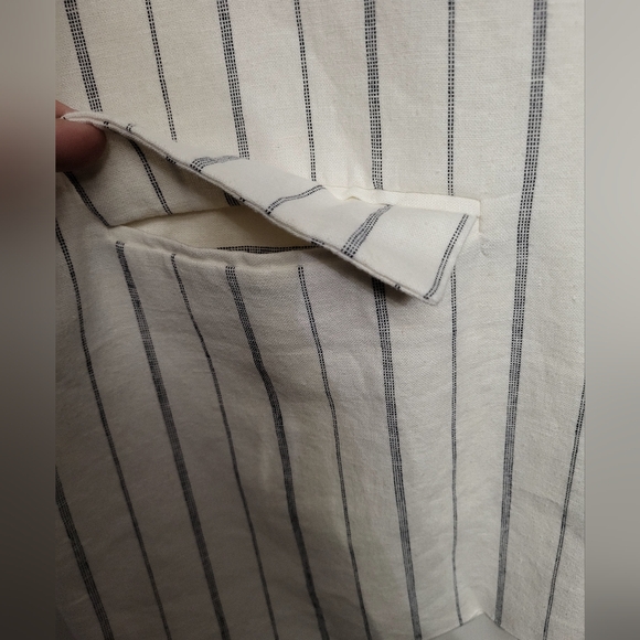 Oversized Linen Blend Double Breasted Blazer. Size 2x - Picture 4 of 9